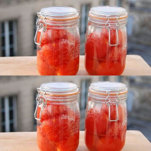 Świeże pomidory przez 2 lata bez octu: niezawodny sposób, aby zachowały świeżość tak długo