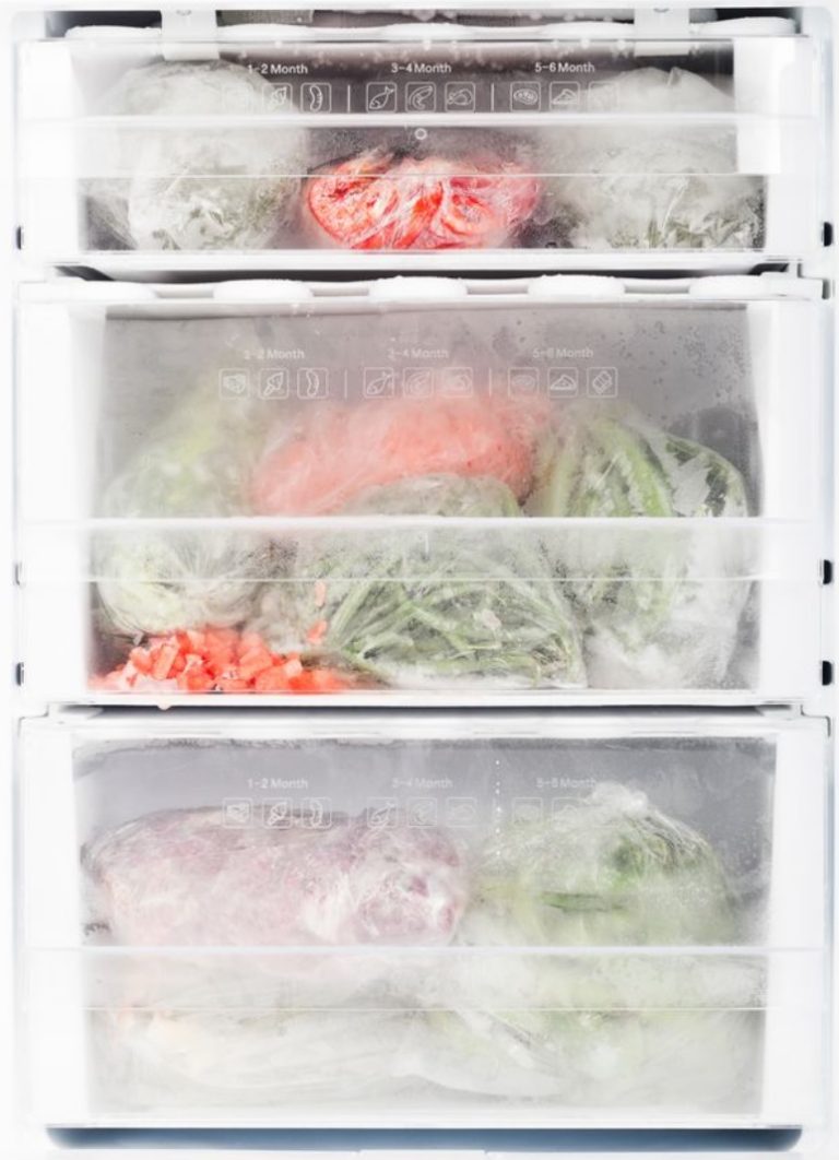 Jak prawidłowo mrozić warzywa i owoce w domu (i nie robić zakupów w nadmiarze)