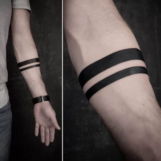 Co oznacza minimalistyczny tatuaż z czarnym paskiem?