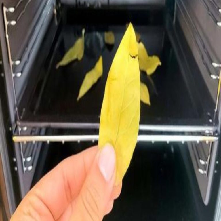 Nauczyła mnie tego moja babcia i do dziś stosuję tę metodę w kuchni!